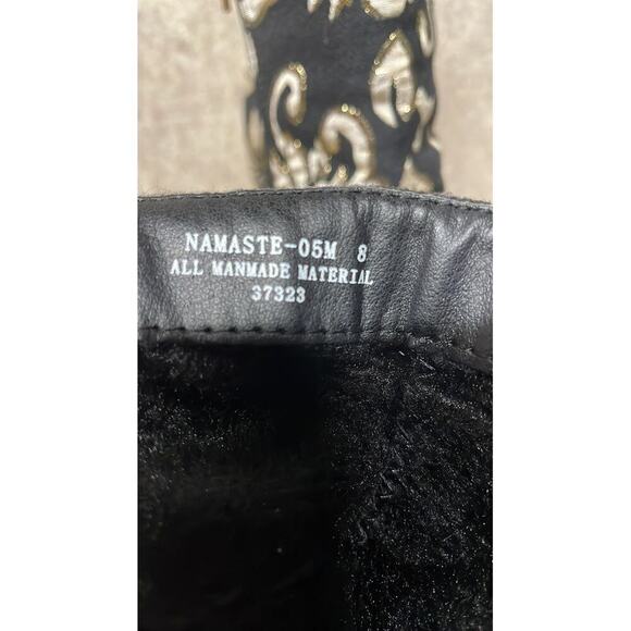 Bamboo Namaste Tapestry Black & Gold Floral Ankle Block Heel Booties Size 8 - Picture 7 of 8